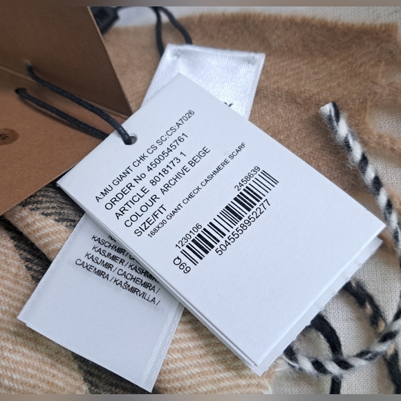 Burberry Giant Check 100% Cashmere Scarf Archive Beige Scotland 168x30 $500+ - Picture 6 of 16